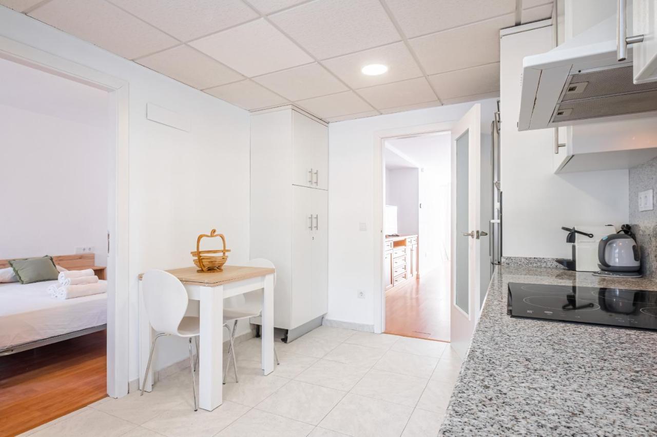 Ilice 1-d Levante Apartament *